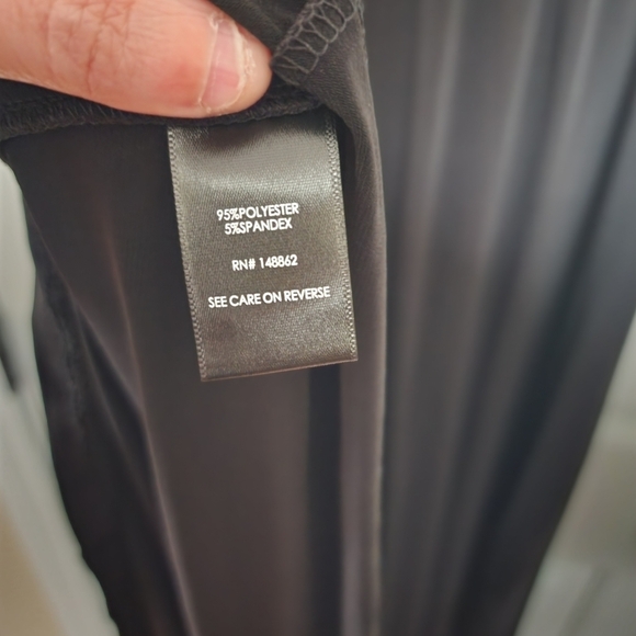 TORRID NWT Splid Black Faux Wrap Maxi Dress Size 0 - Picture 6 of 6